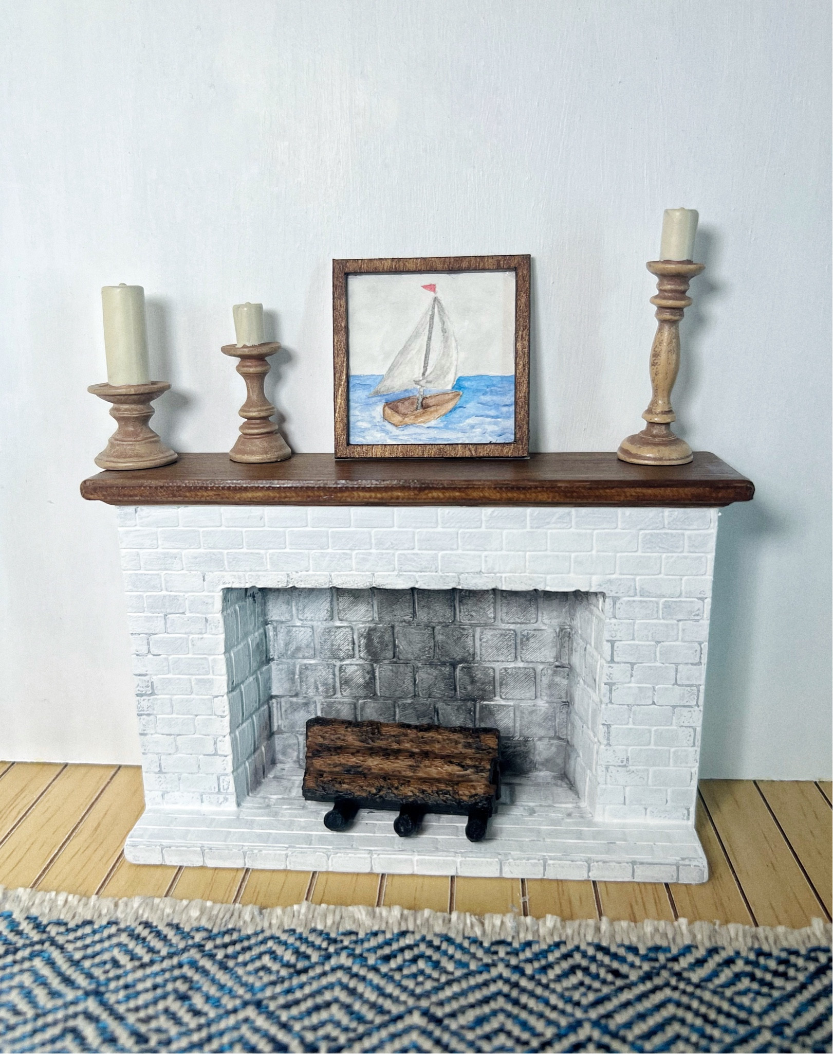 I can’t get over how life-like this fireplace is. So perfect for the little beach house 🥹


#LTKhome #LTKfindsunder100