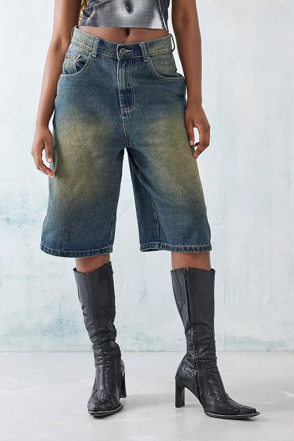Jaded London Bronx Dark Rinse Denim Jumbo Shorts | Urban Outfitters (EU)