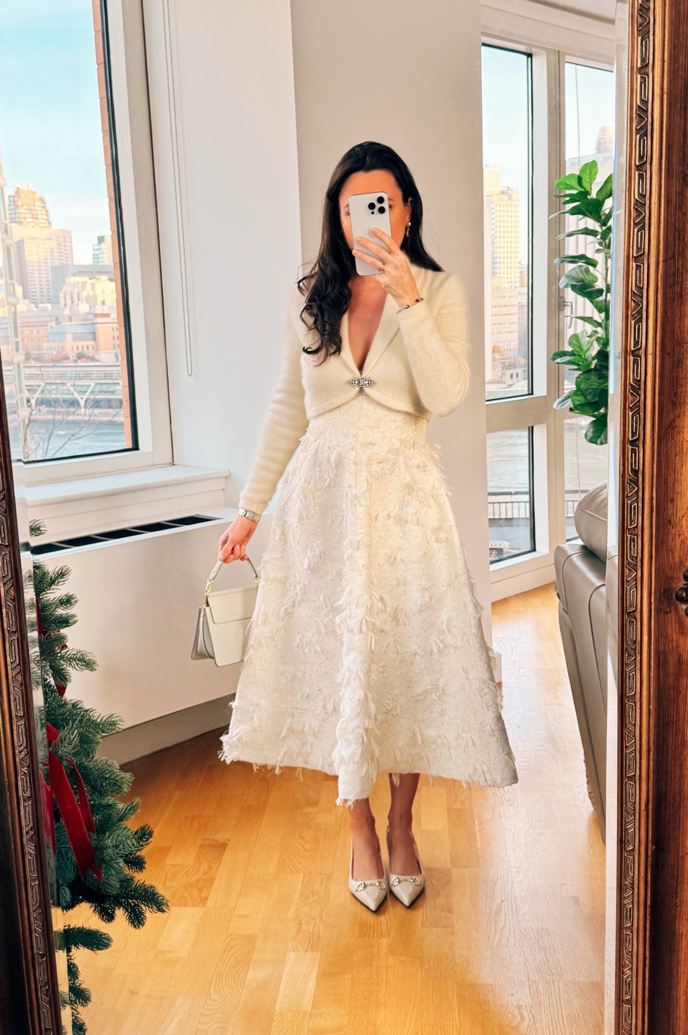 Winter White 🤍 

#LTKHoliday #LTKSeasonal