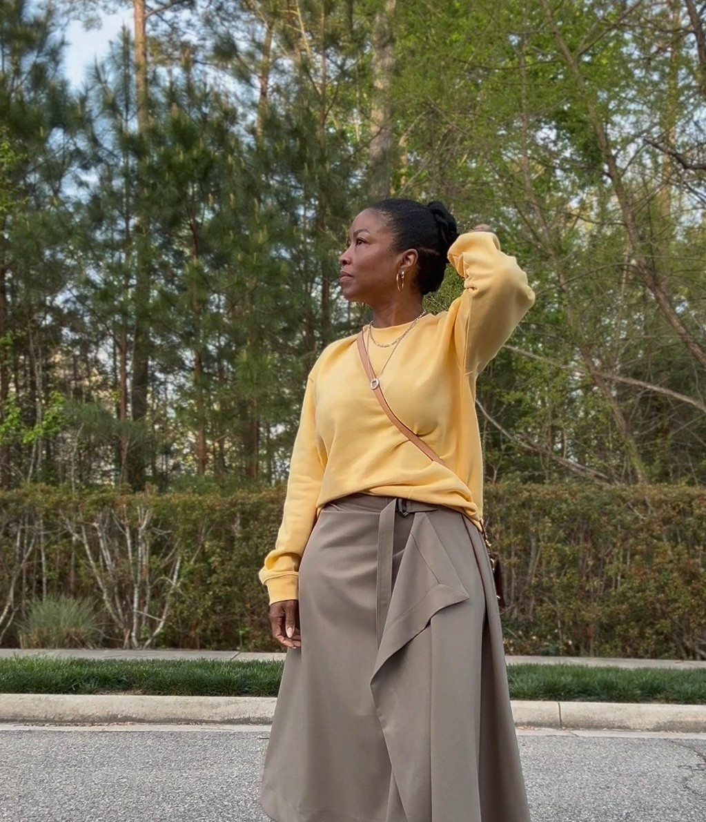 Soft, buttery, and brightens up my wardrobe ☀️💛 

Sweatshirts are my go-to for adding color while keeping it comfy. 

I love buying colorful sweatshirts to add to my neutral basics. They can also be used as accessories over the shoulders or around the waist to mix things up. #LTKStyle #ColorPop

#LTKWorkwear #LTKootd #LTKgrwm