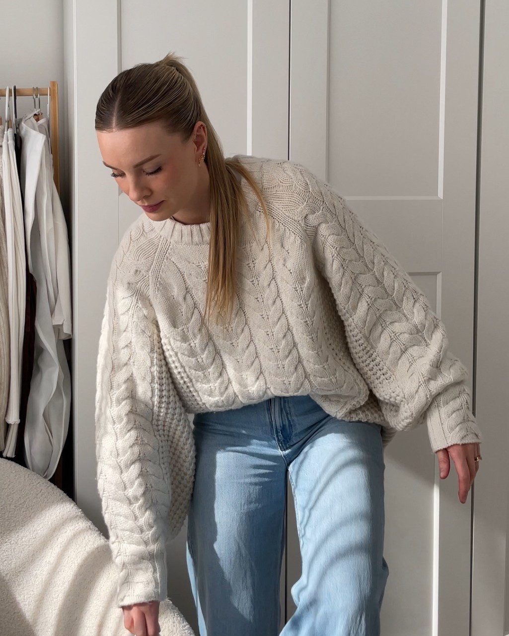 The cosiest winter knit 🤍 I need this in 10 colours please and thank you. Linked the exact one and some similar favourites! 
✨Wearing size XS - it’s oversized! 

#LTKstyletip #LTKaustralia #LTKwinter