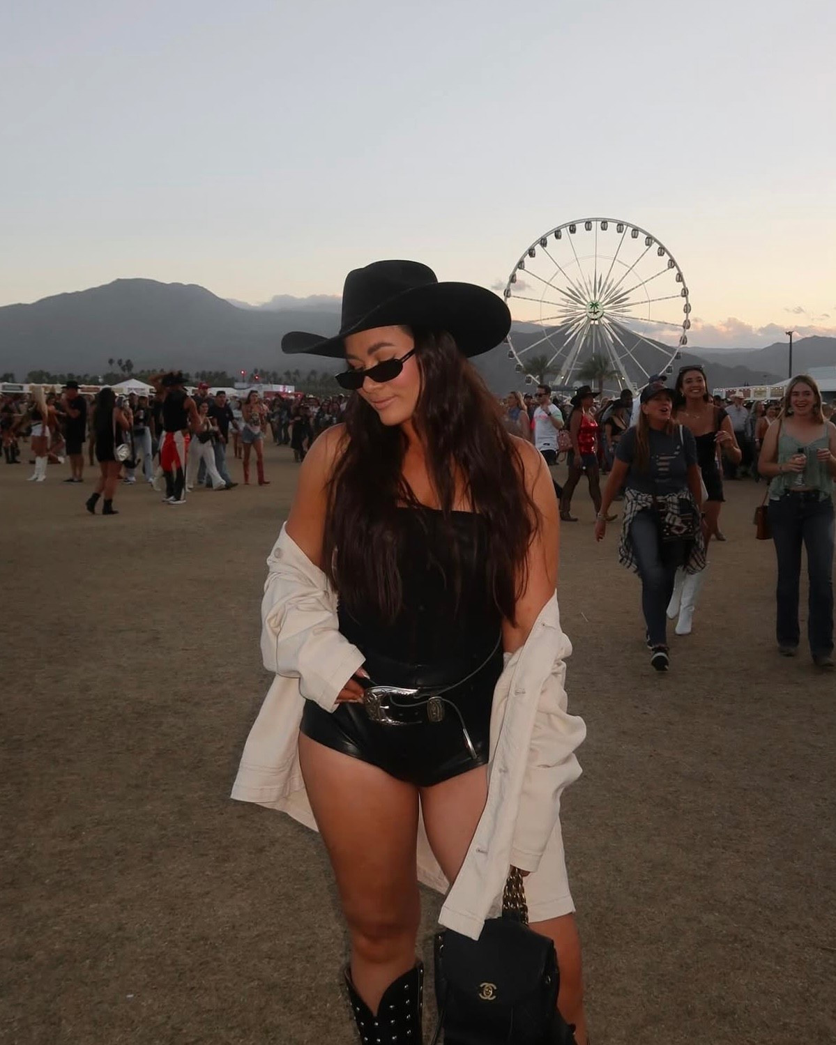 Black and white western outfit for Coachella/Stagecoach - love this hat!

#LTKSeasonal #LTKFestival #LTKootd