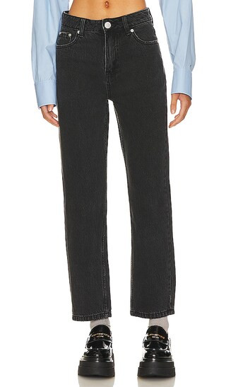 Jinx Cropped Jeans in Black | Revolve Clothing (Global)