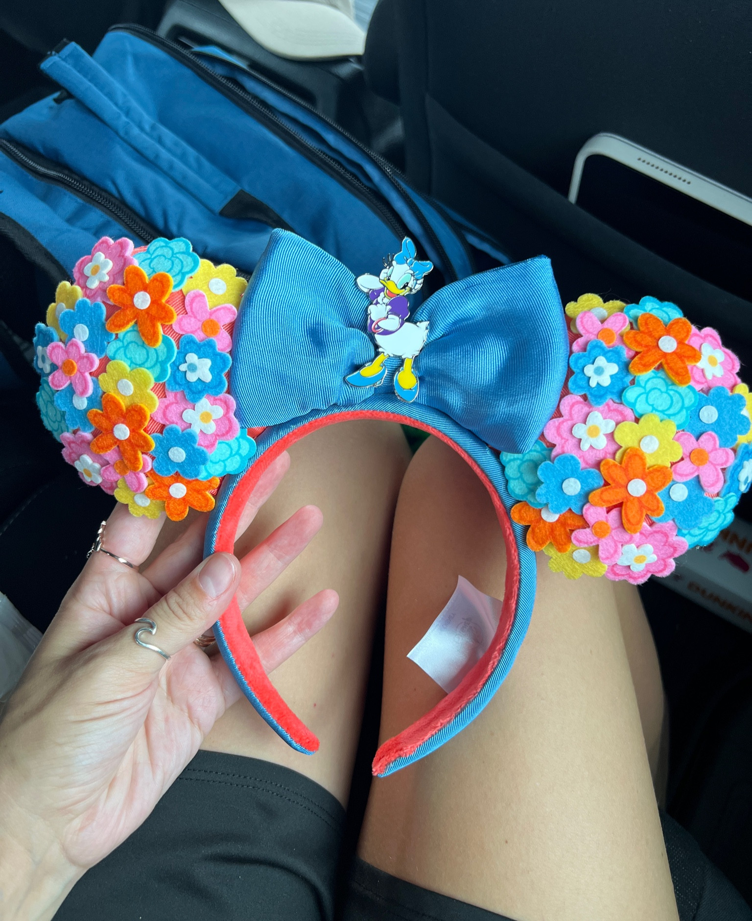 new daisy ears + mickey bag 🤍


disney, headband, backpack

#LTKBacktoSchool #LTKfamily #LTKtravel