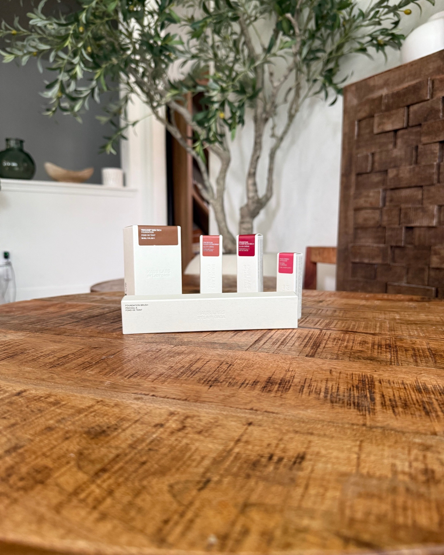 Clean and cruelty free makeup? That’s  Haux Labs! With skin loving ingredients, they have products that look and feel good! ✨

#LTKBeauty #LTKselfcare #LTKgrwm