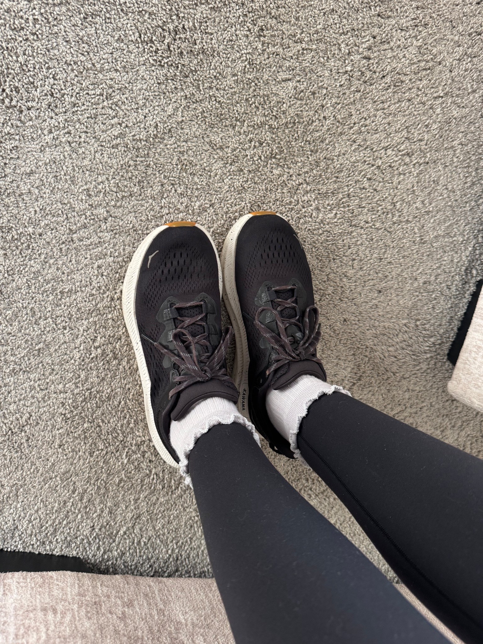 These socks>>> 🤍🩶

#LTKFindsUnder50 #LTKU #LTKStyleTip