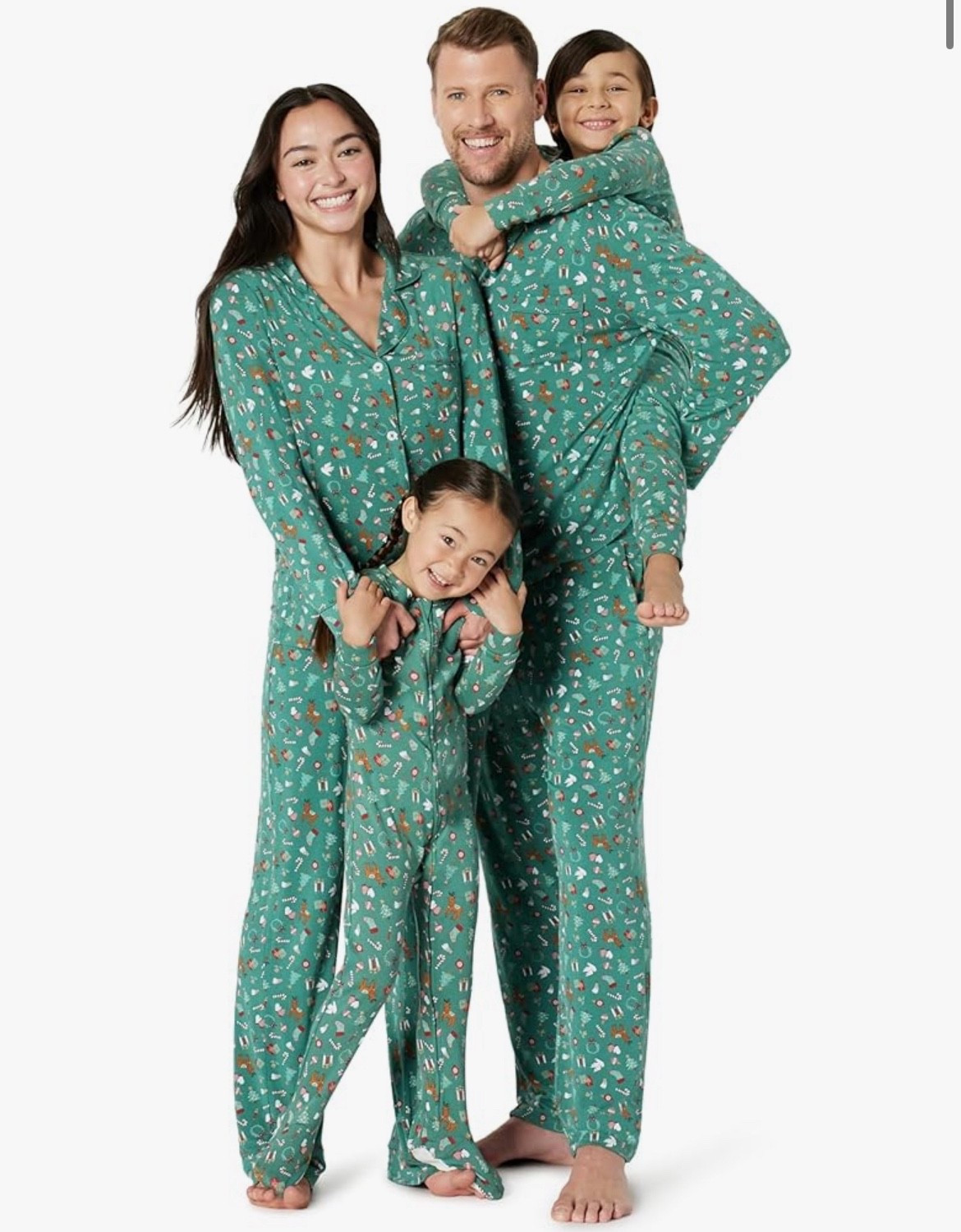 Amazon Essentials x Sofia Grainge Matching Holiday Family Pajama Sets for $15!

The most affordable option out there pretty much! Soft and stretchy material. I always like to size up when it comes to pajamas🎄

#LTKHoliday #LTKSeasonal #LTKSaleAlert