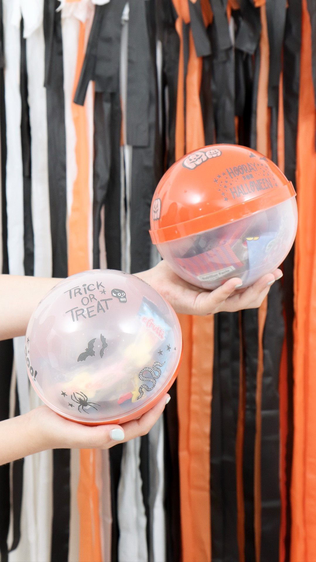 oversized capsule → halloween surprise 🎃
 
decorated these jumbo capsules with Halloween transfers, filled mine with candy — though any treasure works!
 
Make these now so they're ready to gift the second you need one — no last-minute scrambling required.
 
Works for kids, tweens, or anyone who still loves popping open a surprise capsule.

#LTKSeasonal #LTKKids #LTKmomlife