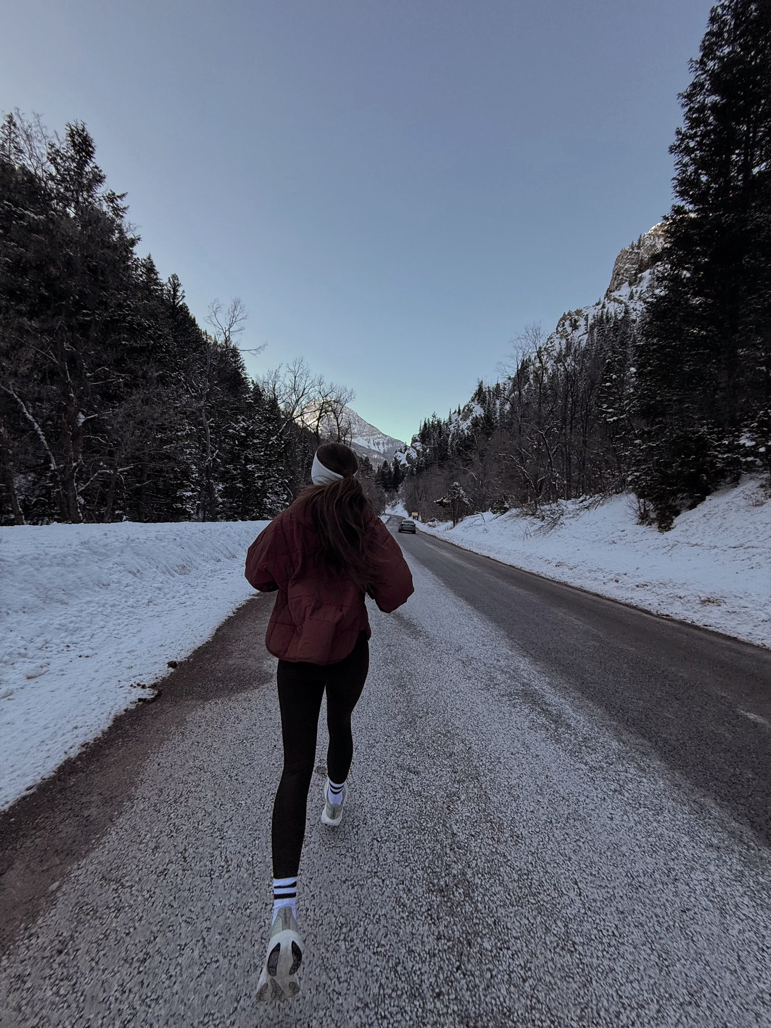 COLD run this morning 🥶

#LTKActive #LTKSeasonal #LTKFitness