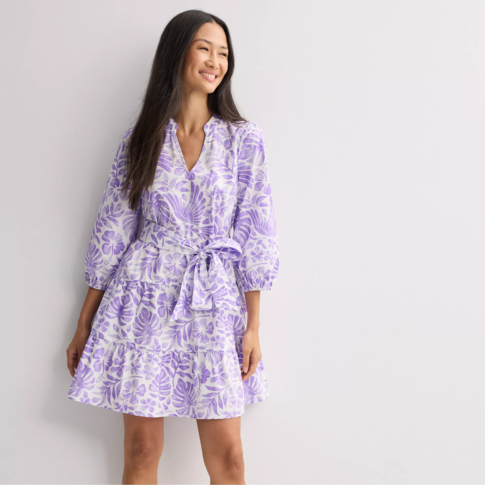 Women's Sandra Darren Split Neck Puffed Long Sleeve Tiered Dress | Kohl's