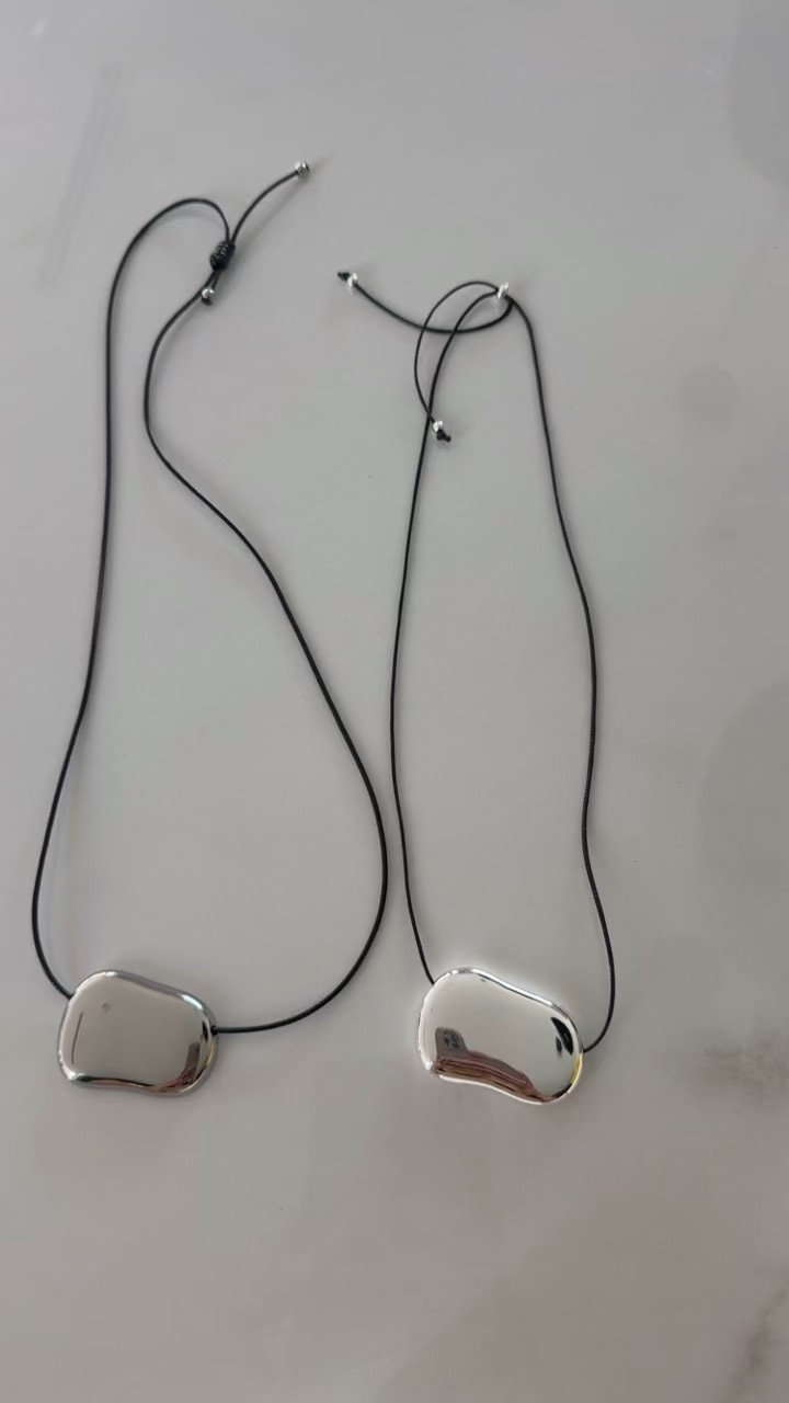 One of these is $120 (right side) and one is $25 (left side)- linked both options!!