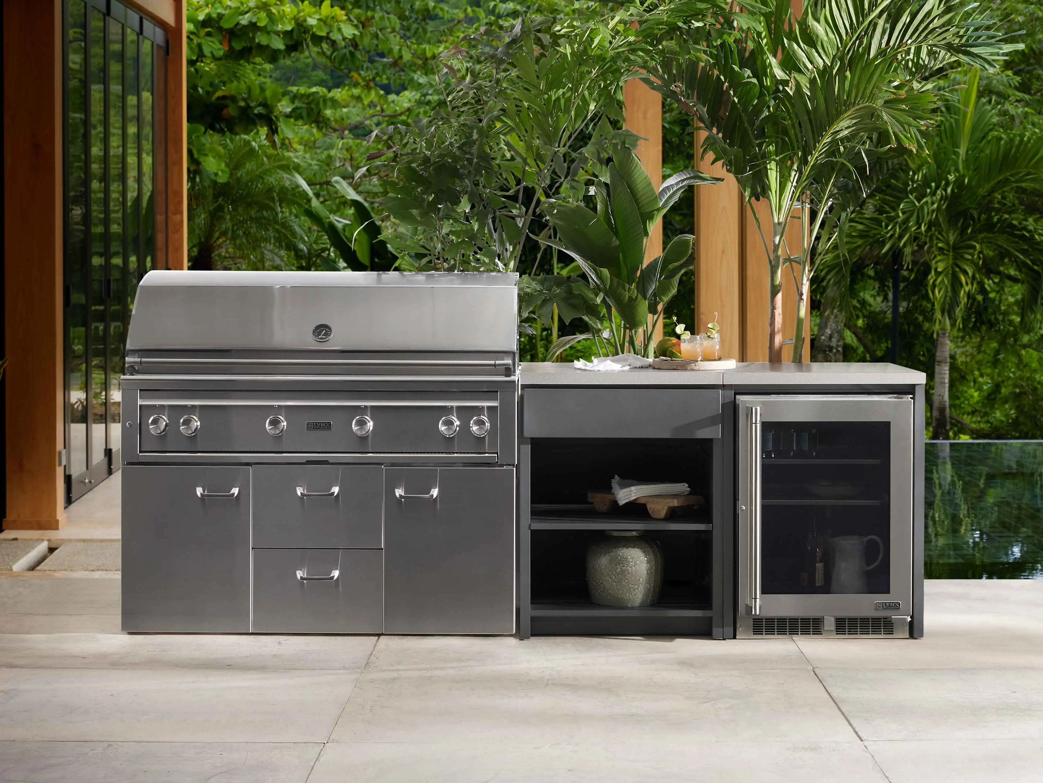 Outdoor Aluminum Modular Kitchen Two Piece Cabinet Set | Arhaus