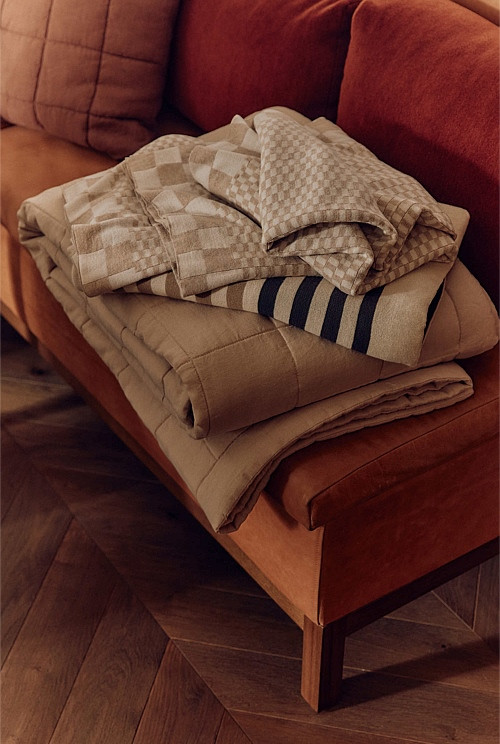 Tado Throw | Country Road