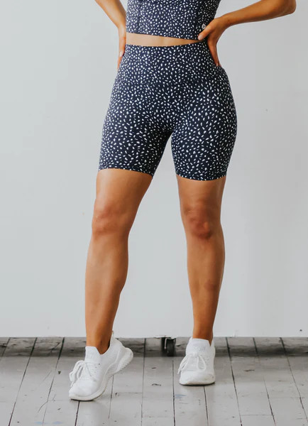 Astoria LUXE IGNITE Short - Black Speckle | astoria activewear