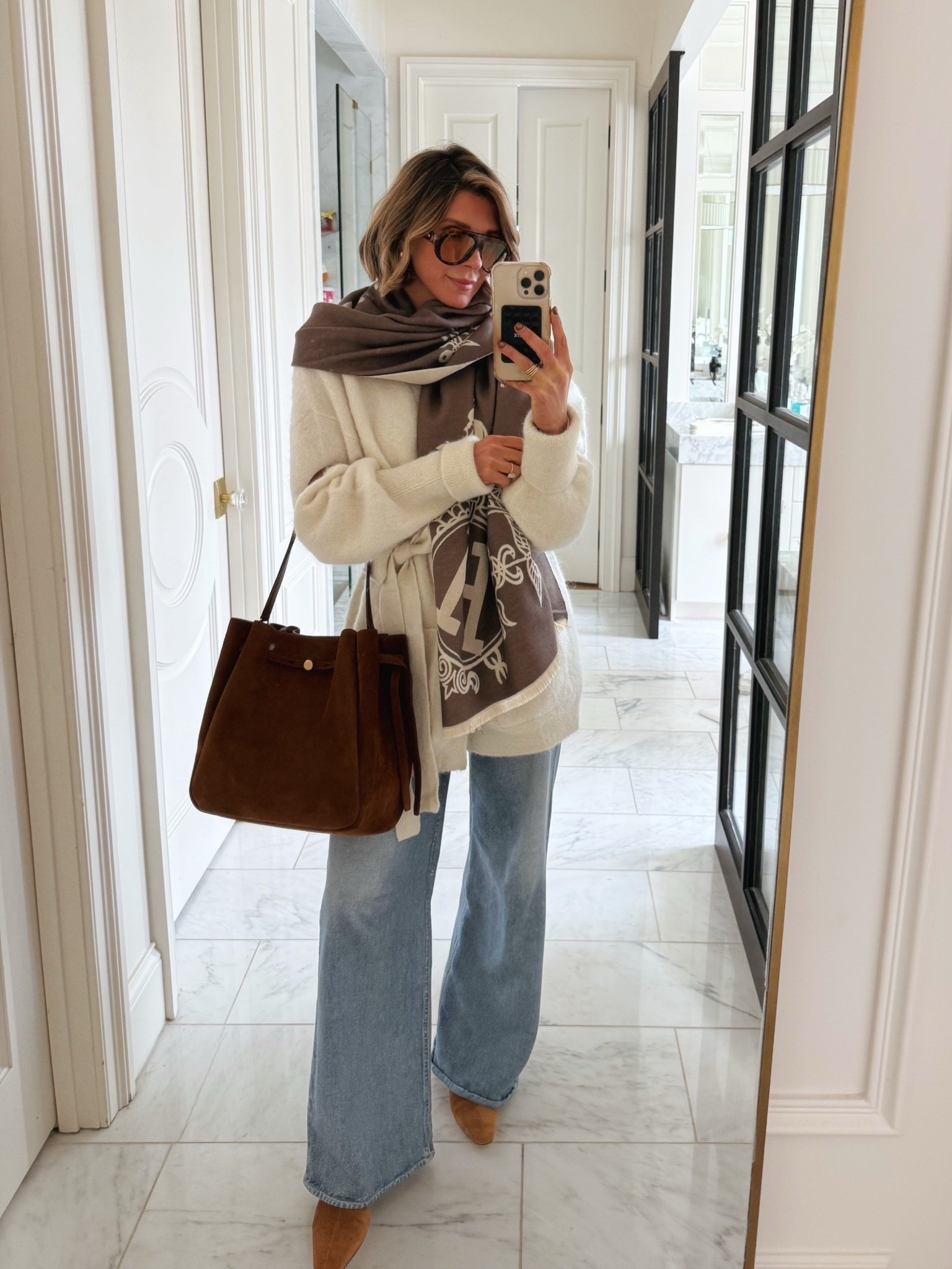 Today’s look 🤍
Pants fit true to size (wearing 25).
Top is size small and fits oversized.
Everything is linked. 

#LTKootd