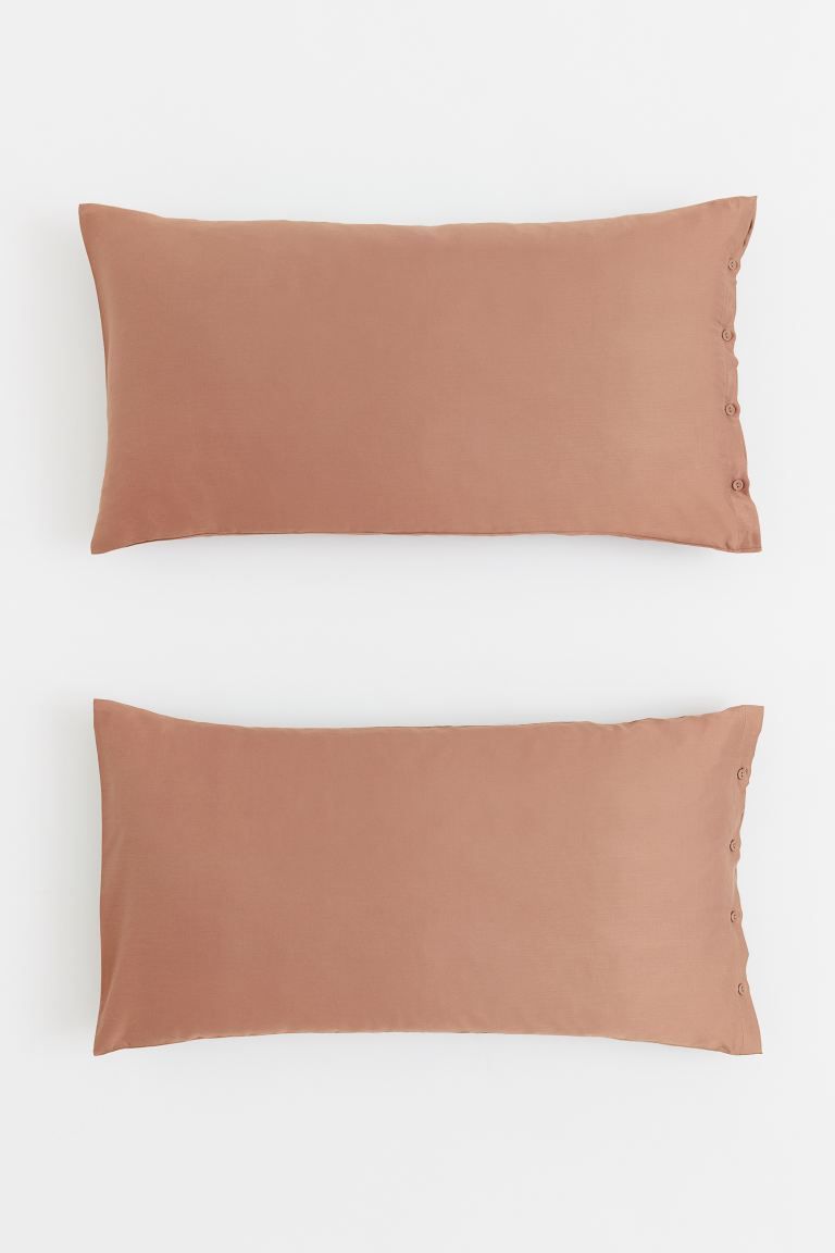 2-pack Sateen Pillowcases | H&M (US + CA)