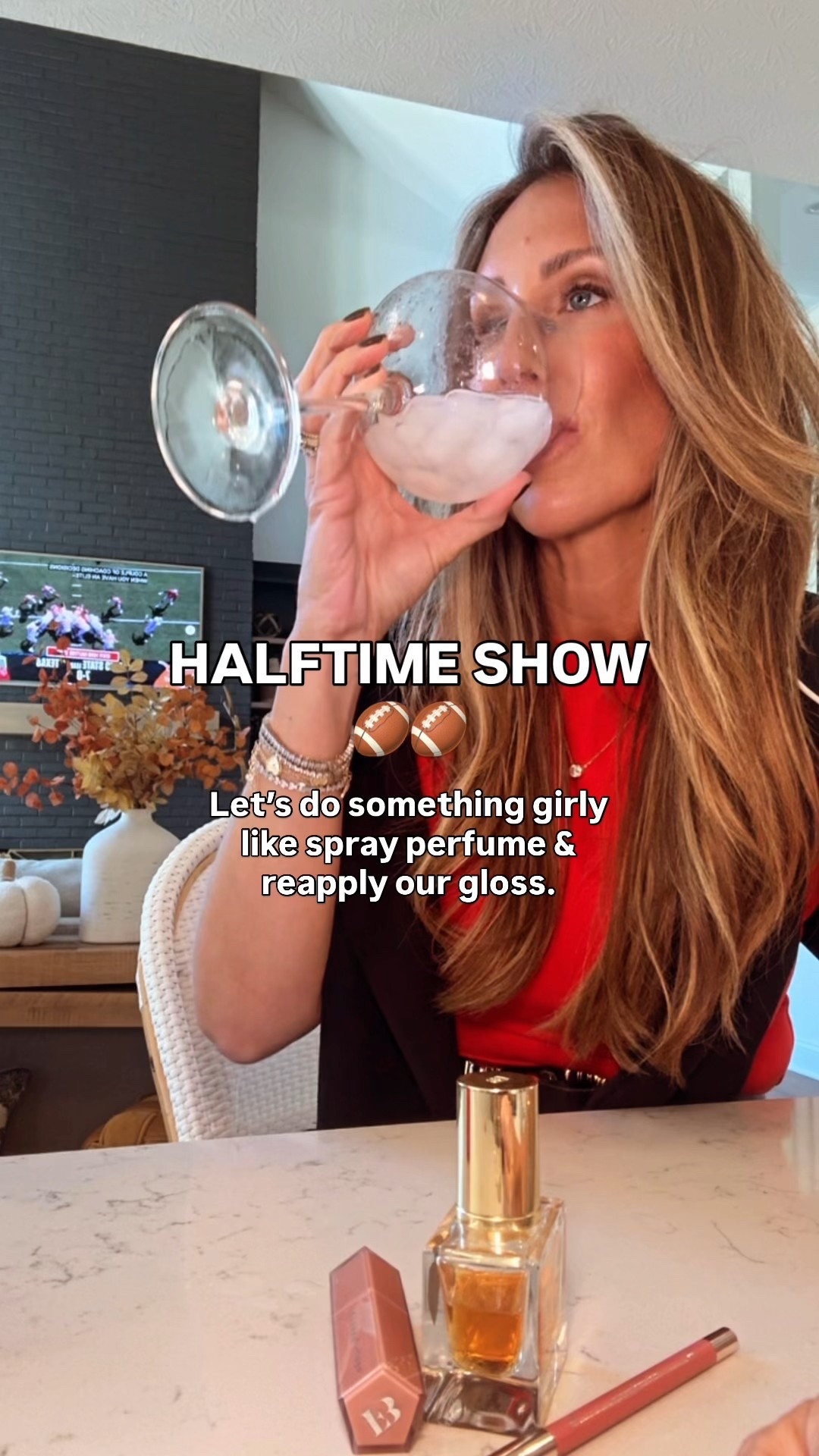 Saturday halftime 🏈⭐️❤️
Liner color: bubbletini 
Gloss color: blaz’d donut

#LTKMidsize #LTKFindsUnder100 #LTKBeauty