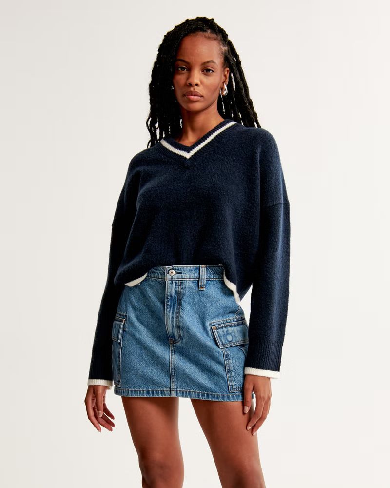 Women's Wedge V-Neck Sweater | Women's New Arrivals | Abercrombie.com | Abercrombie & Fitch (US)