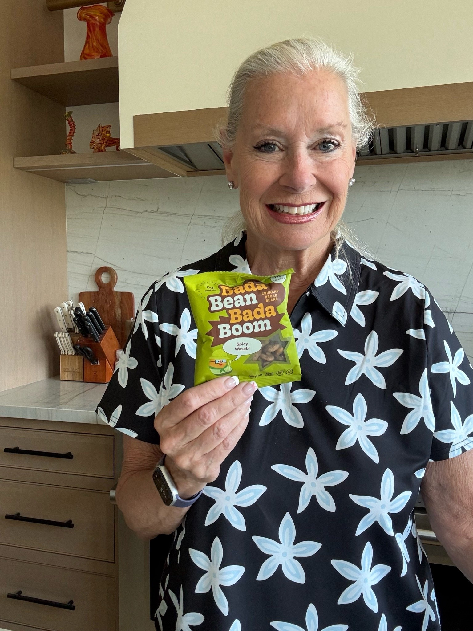 Looking for a great tasting snack that has 6 grams of protein and 4 grams of fiber per serving?
Introducing Bada Bean Bada Boom
