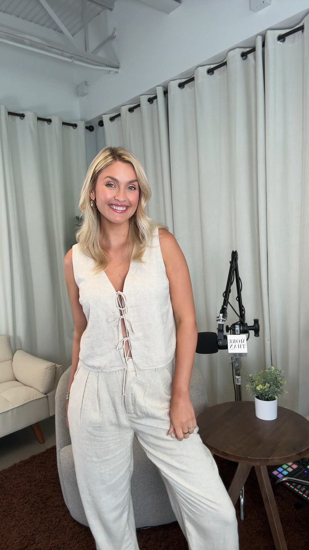 Cutest linen set for summer 

#LTKWorkwear #LTKVideo #LTKSaleAlert
