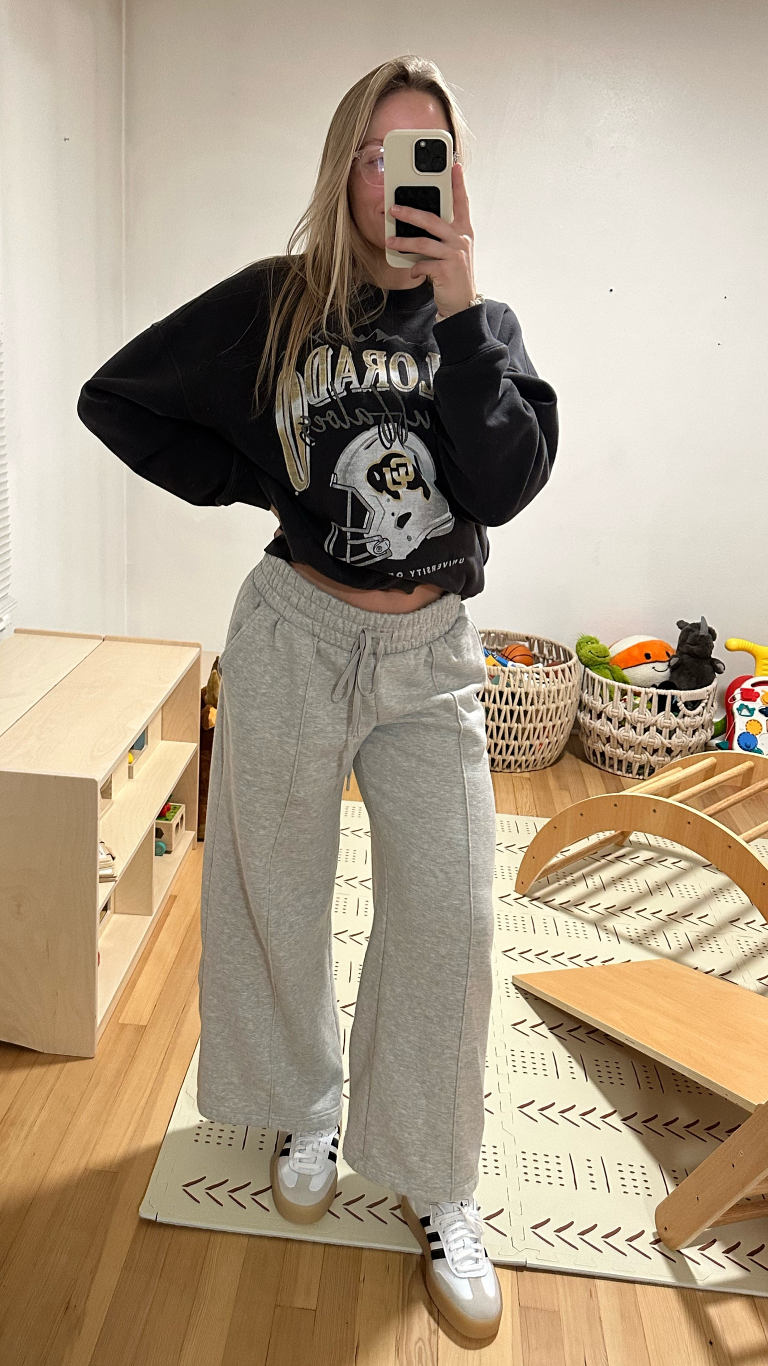 new favorite sweats!!🖤 

#LTKActive #LTKGiftGuide #LTKStyleTip