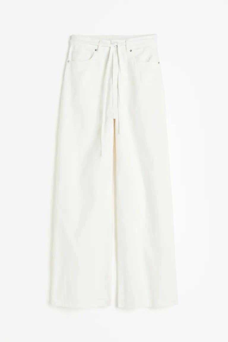 Baggy twill trousers | H&M (UK, MY, IN, SG, PH, TW, HK)