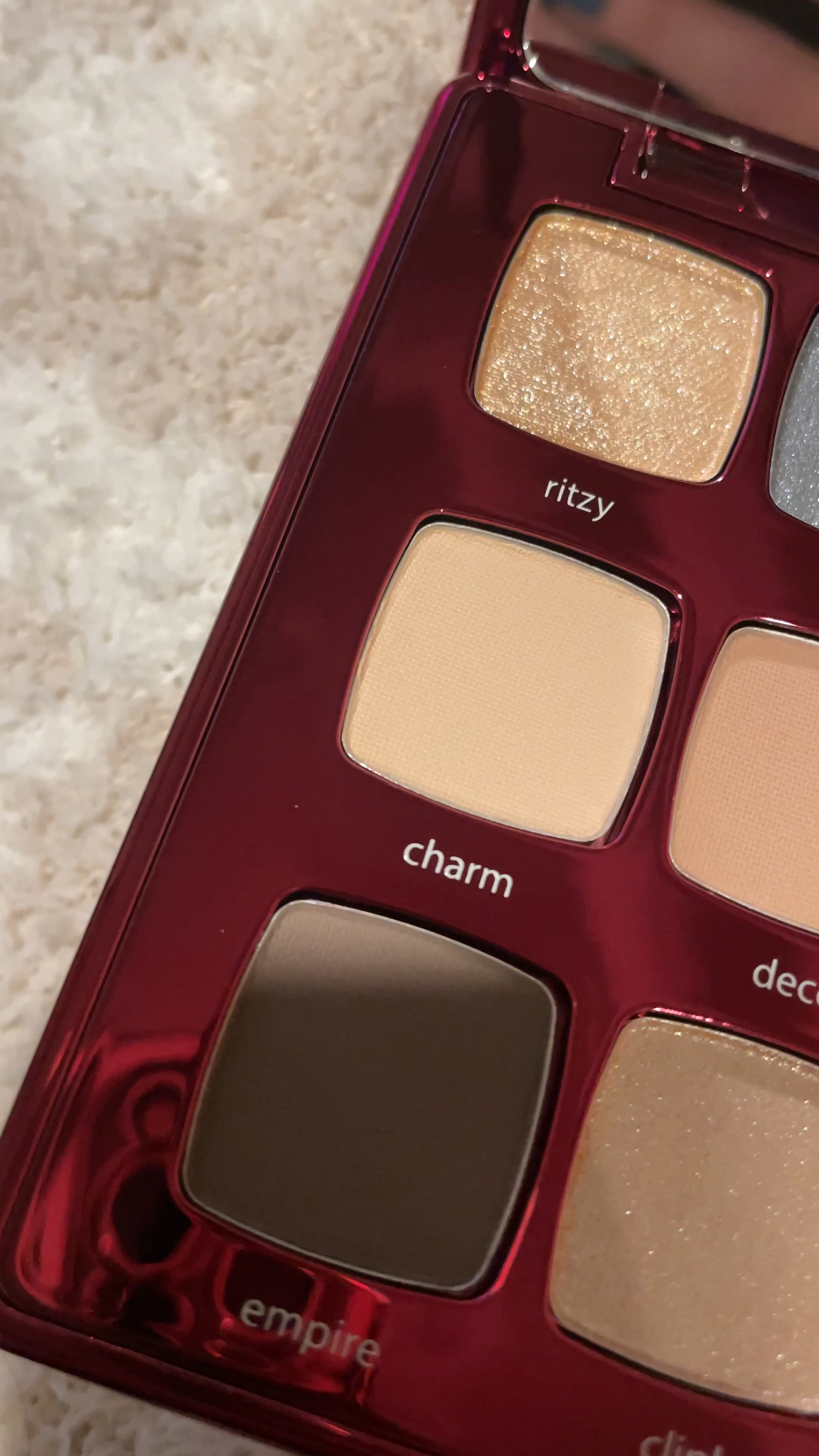 These colors in the tarte palette are *chef’s kiss*😍

#LTKbeauty