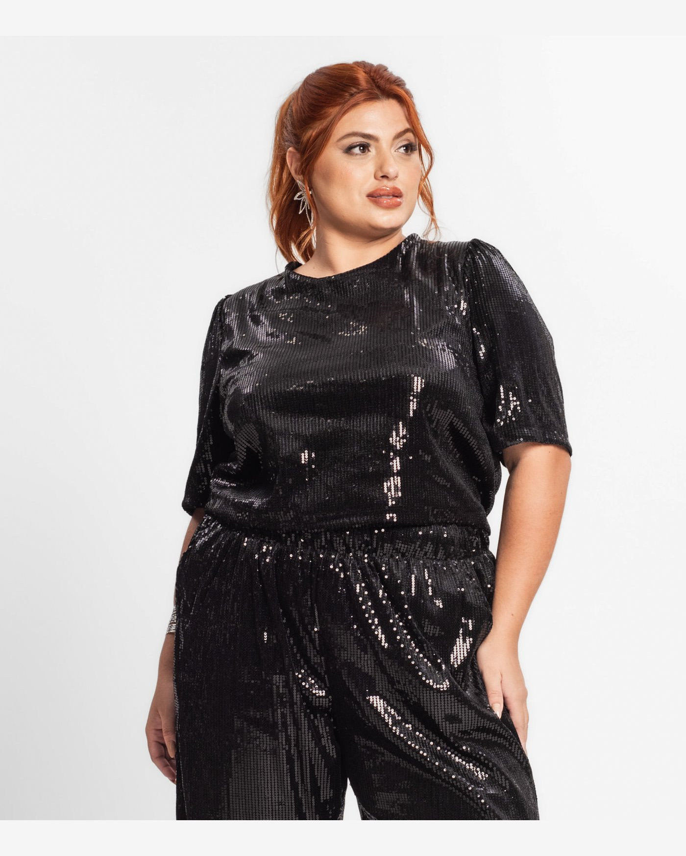 Blusa Feminina Plus Size Em Paetê Secret Glam Preto | Riachuelo (BR)