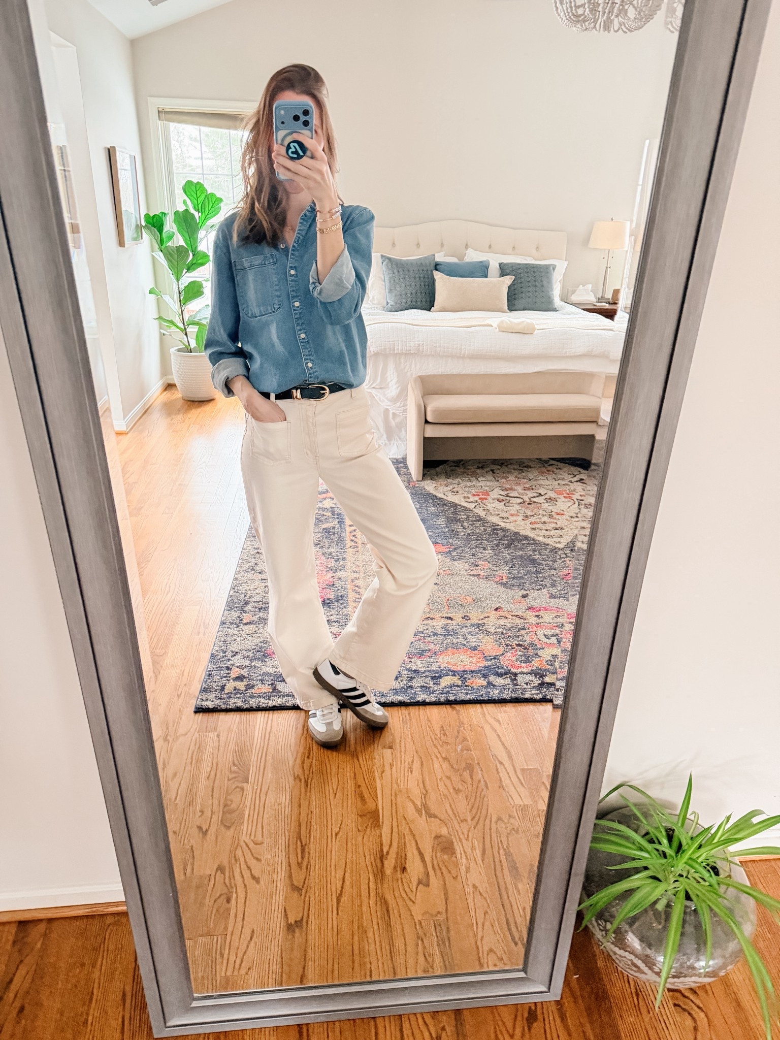 Honestly I could wear a denim button down nearly everyday. Comfortable and chic. 

#LTKootd