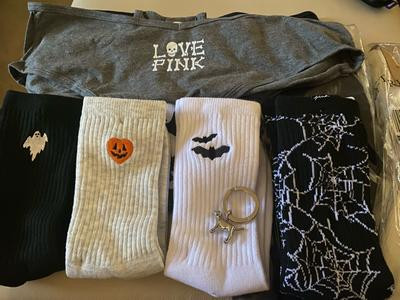 2-Pack Crew Socks | Victoria's Secret (US / CA )