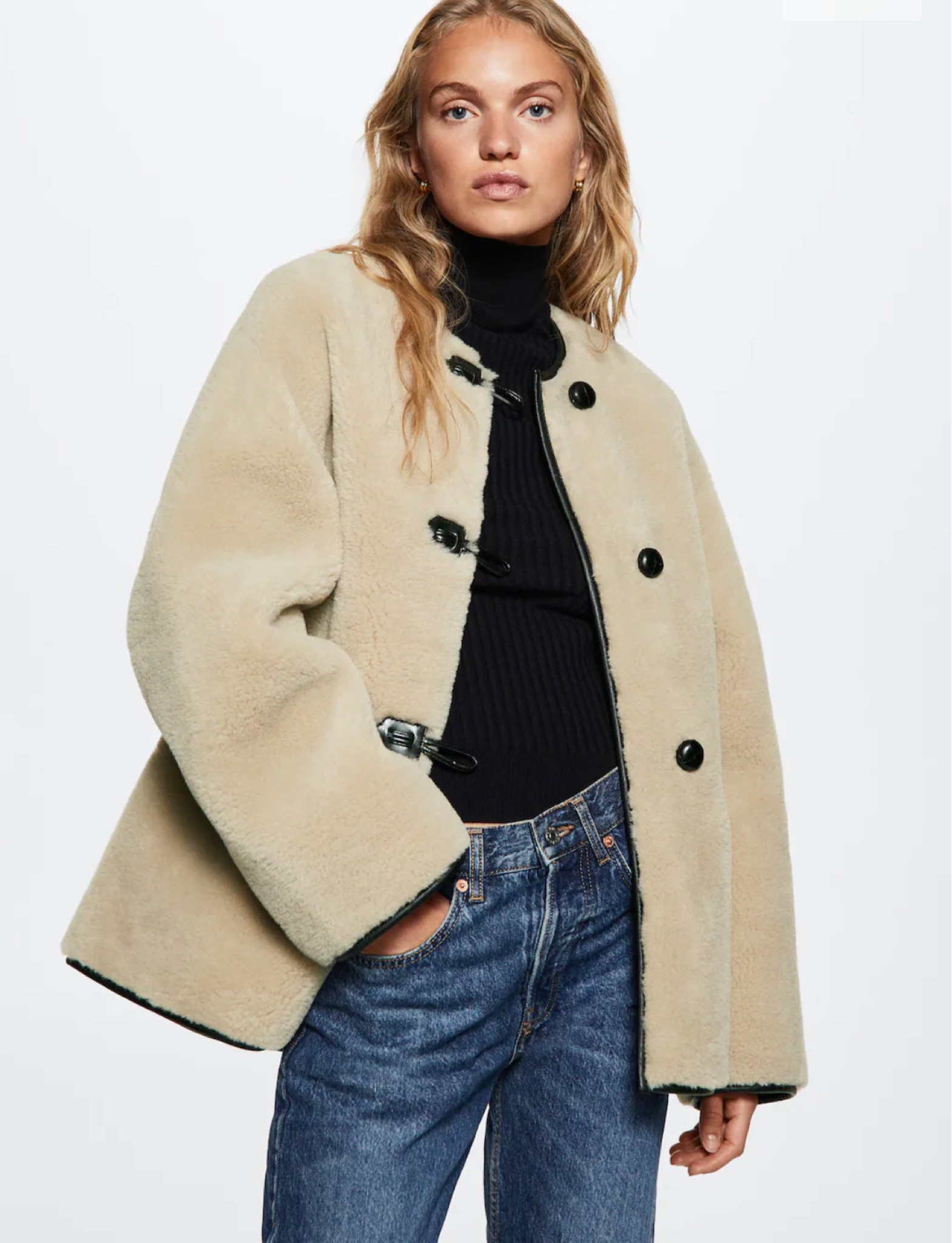 The replica of the famous The Row coat, fall outfit, fall coat, winter coat, furry, soft coat, Mango, fall fashion, winter fashion, 

#LTKSeasonal #LTKstyletip #LTKfamily