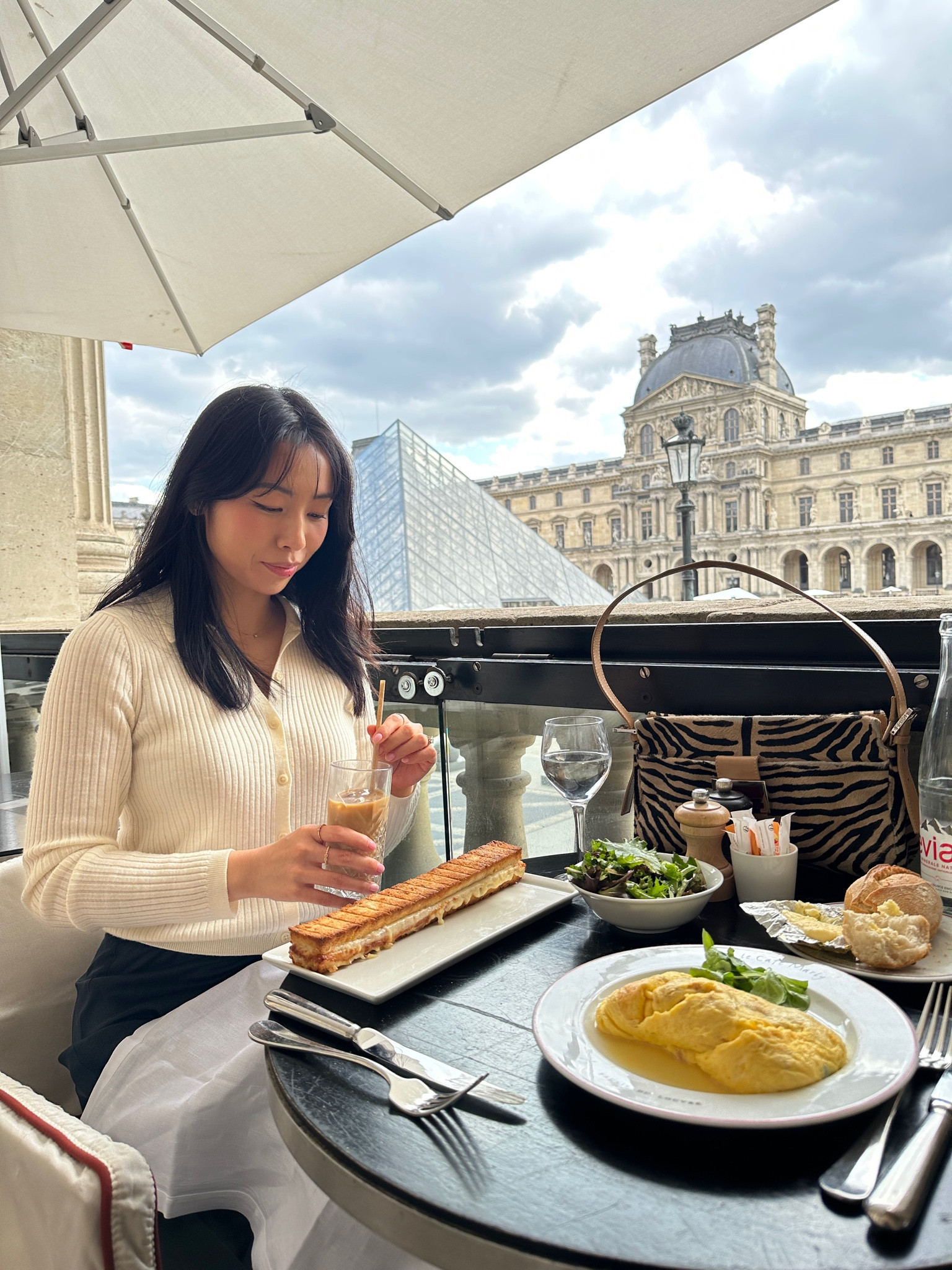 Can you tell I wear this merino polo too much? 

#LTKfindsunder100 #LTKworkwear #LTKstyletip