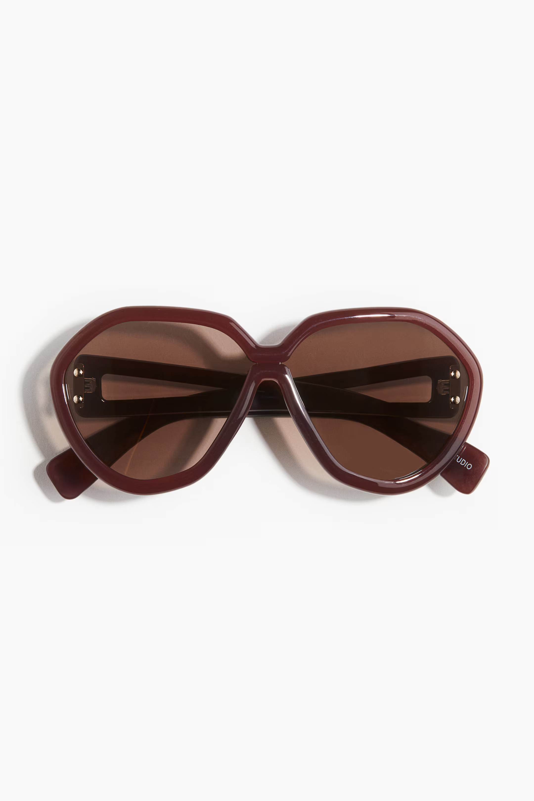 Angular sunglasses | H&M (UK, MY, IN, SG, PH, TW, HK)