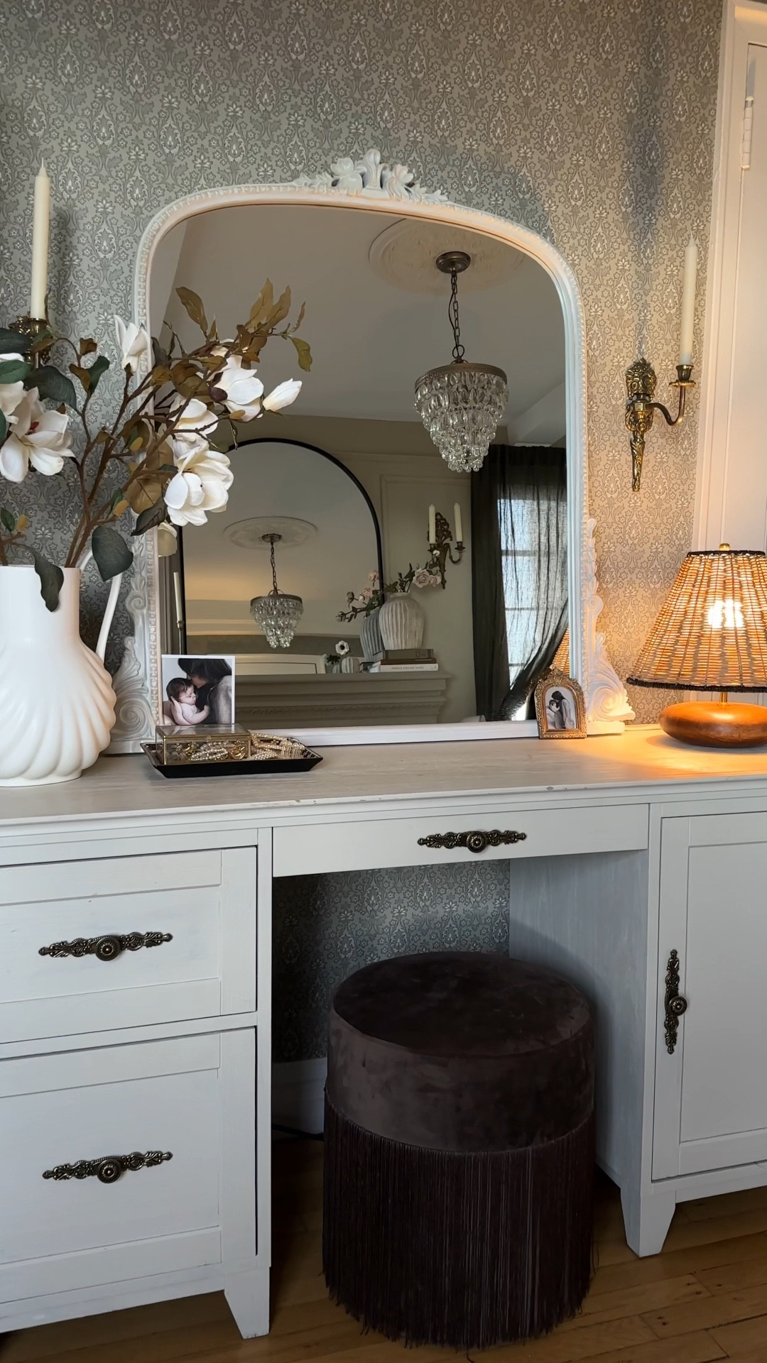 Bedroom decor / vanity corner using a desk 🤍

#LTKhome