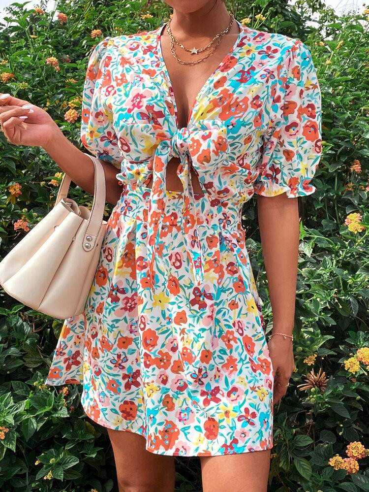 Knot Front Plunging Neck Allover Floral Dress | SHEIN