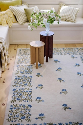 Oliver Tufted Wool Floral Border Rug | Anthropologie (US)
