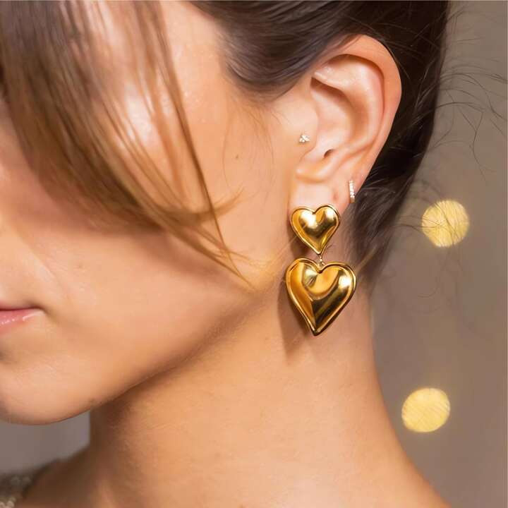 Pendientes de corazón doble de acero inoxidable populares de estilo europeo y americano con chap... | SHEIN