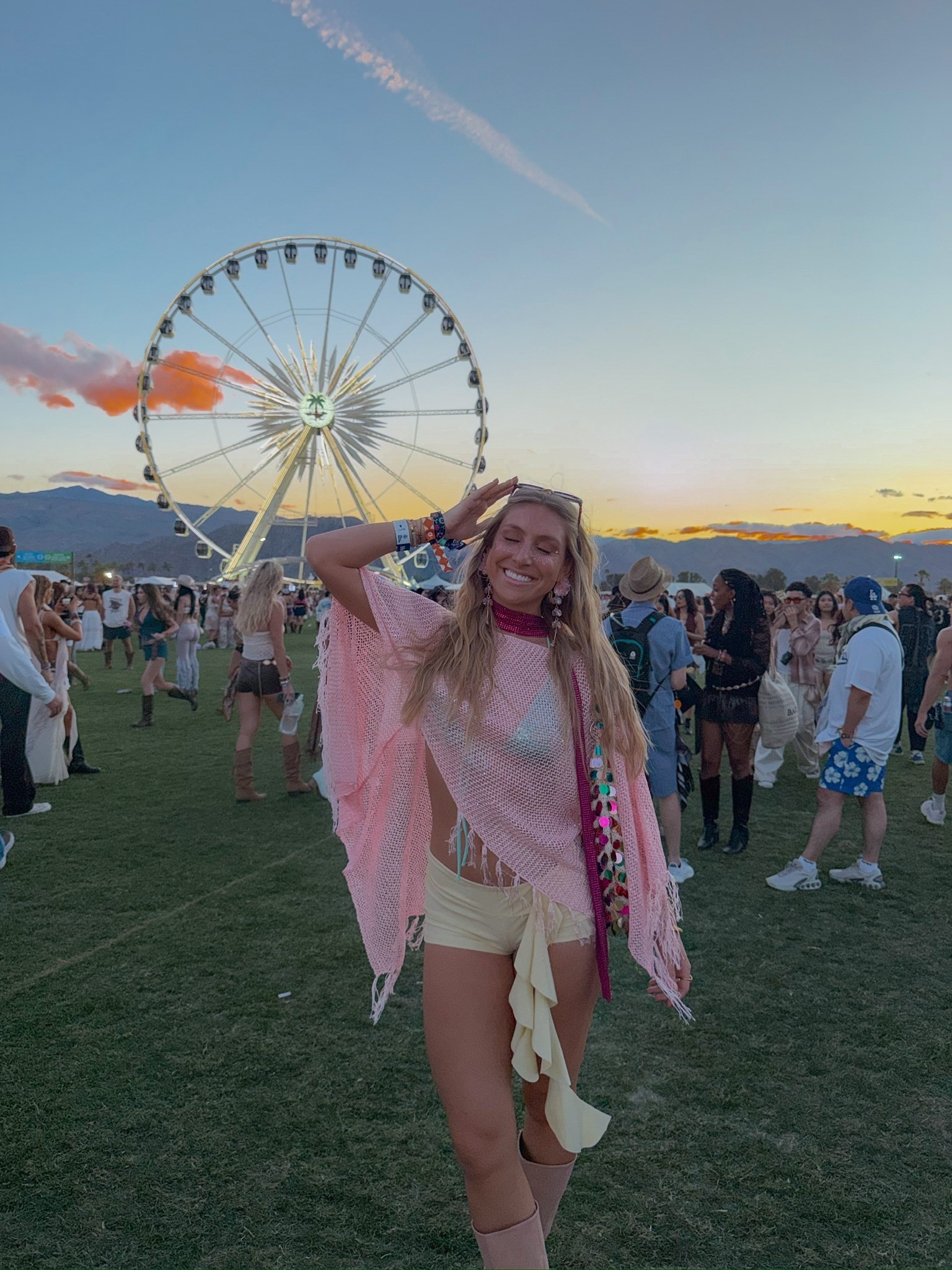 Day 1 fit for Sabrina 💗

#LTKFestival #LTKootd