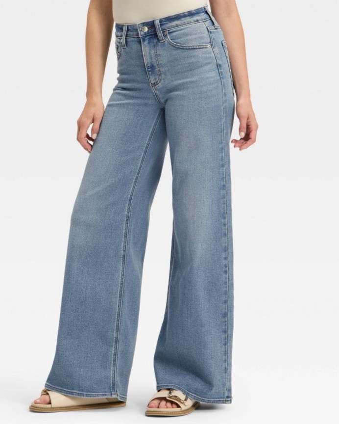 Just trust me on these. 👖🤍
Target jeans that are SO flattering + under $30. You’re welcome. 😉🛒

#TargetStyle #TargetFinds #TargetFashion

#LTKgrwm #LTKOver40 #LTKootd