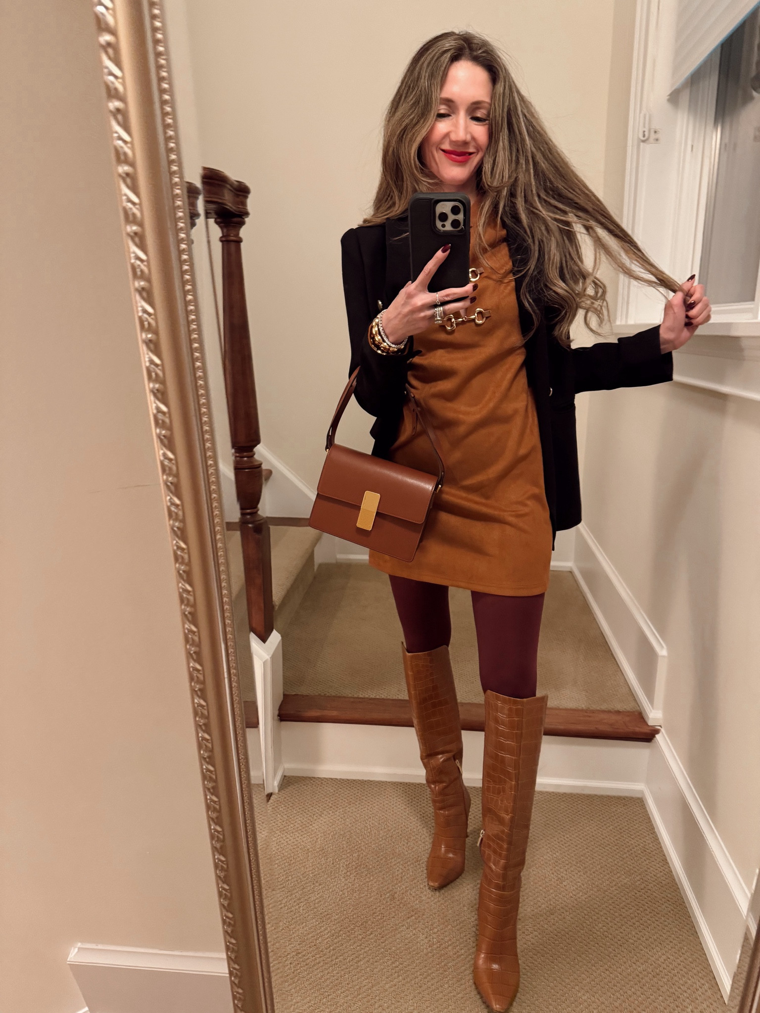 Great Valentine’s Day outfit 
This faux suede dress is a show stopper, xs
12% off with code Zibalennox_12 off commense sitewide (note shipping takes 8-10 days) but soo worth it!


#LTKFindsUnder100 #LTKNYFW #LTKMostLoved