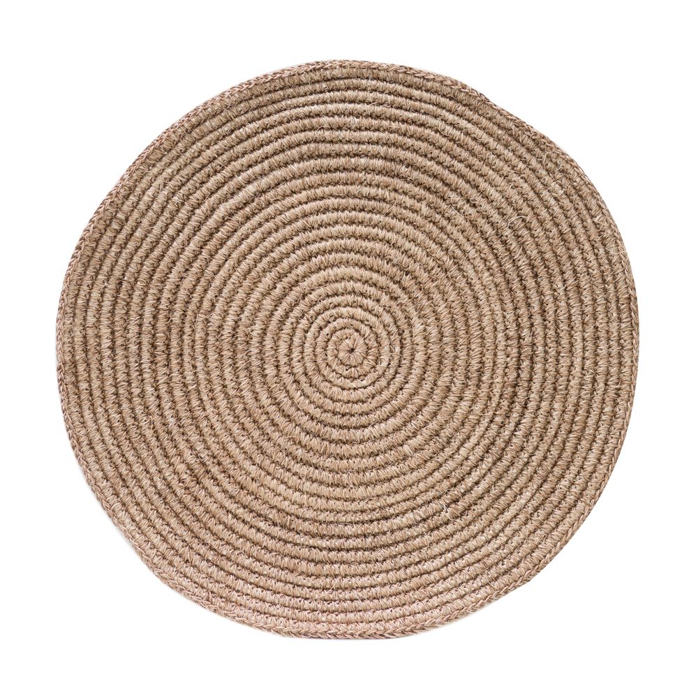 Fique + Clay Woven Placemat in Natural | goop