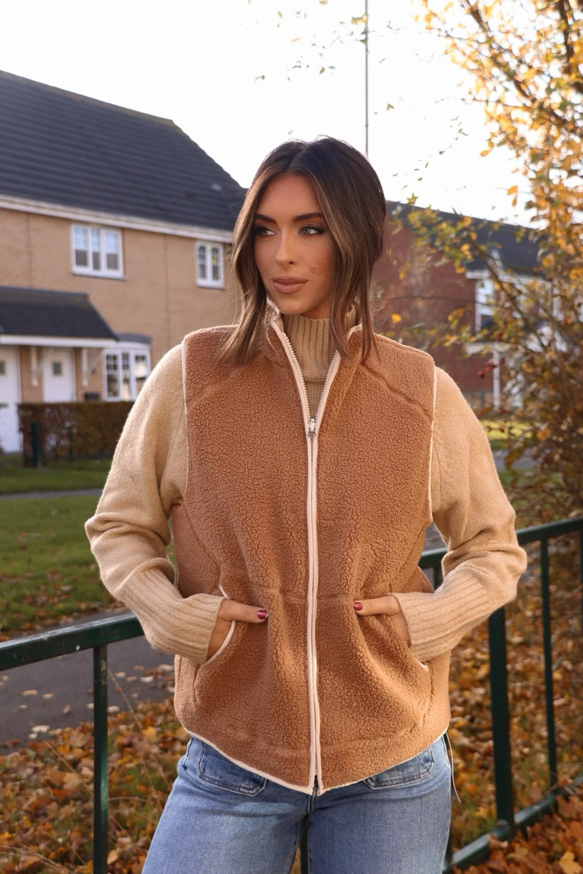 Reversible Fleece Quilted Zip Up Vest - Camel | Magnolia Boutique