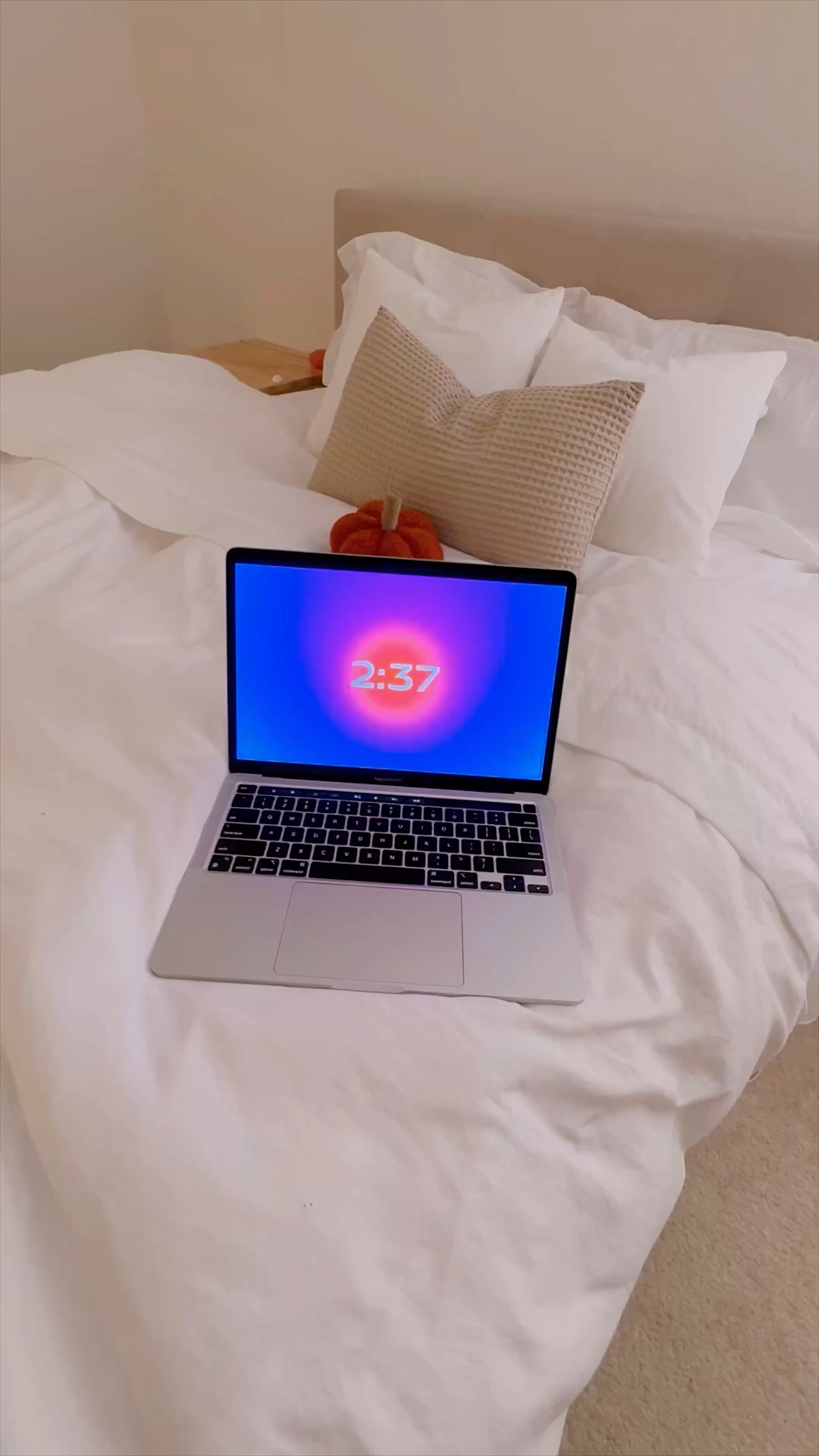 Get ready with me for bed with @topicals ‘s exfoliating retinol body serum “Slather” and moisturize with the “Like Butter” mist spray🌤️🧘🏻‍♀️💜
.
.
.

unwind with me, nighttime routine inspo, vanilla girl aesthetic, healthy lifestyle reels, relatable vlog, nighttime routine, my 5 to 9, productive vlog reels, asmr summer vlog reels, aesthetic reels 

#LTKsalealert #LTKbeauty