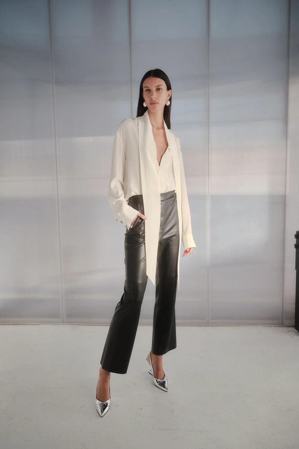 Infinite Limits Crop Pant | MANNING CARTELL