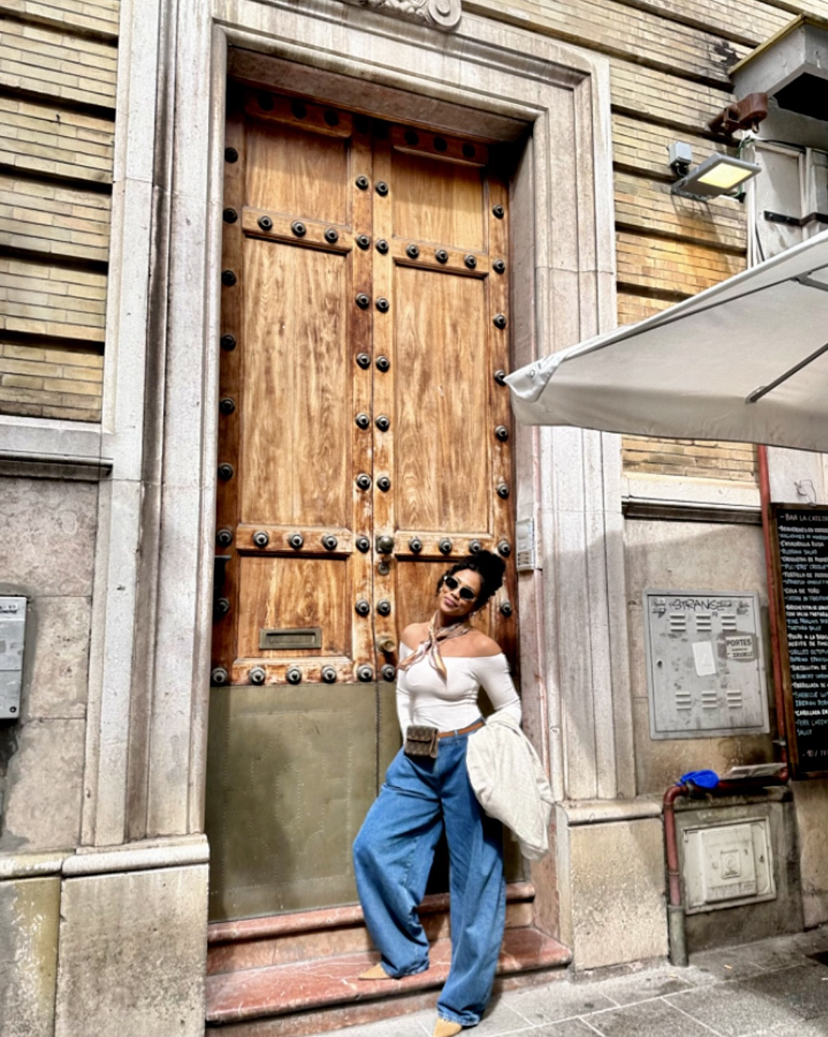 The 🚪’s in España 🤌🏾✨✨✨

Braless Off the Shoulder Top: @klassy
All jewelry:  @hooksandgems
Pleated Jeans: @zara
The rest of my #ootd details… see my #ltk link in my bio. 

#LTKFindsUnder50 #LTKStyleTip #LTKTravel