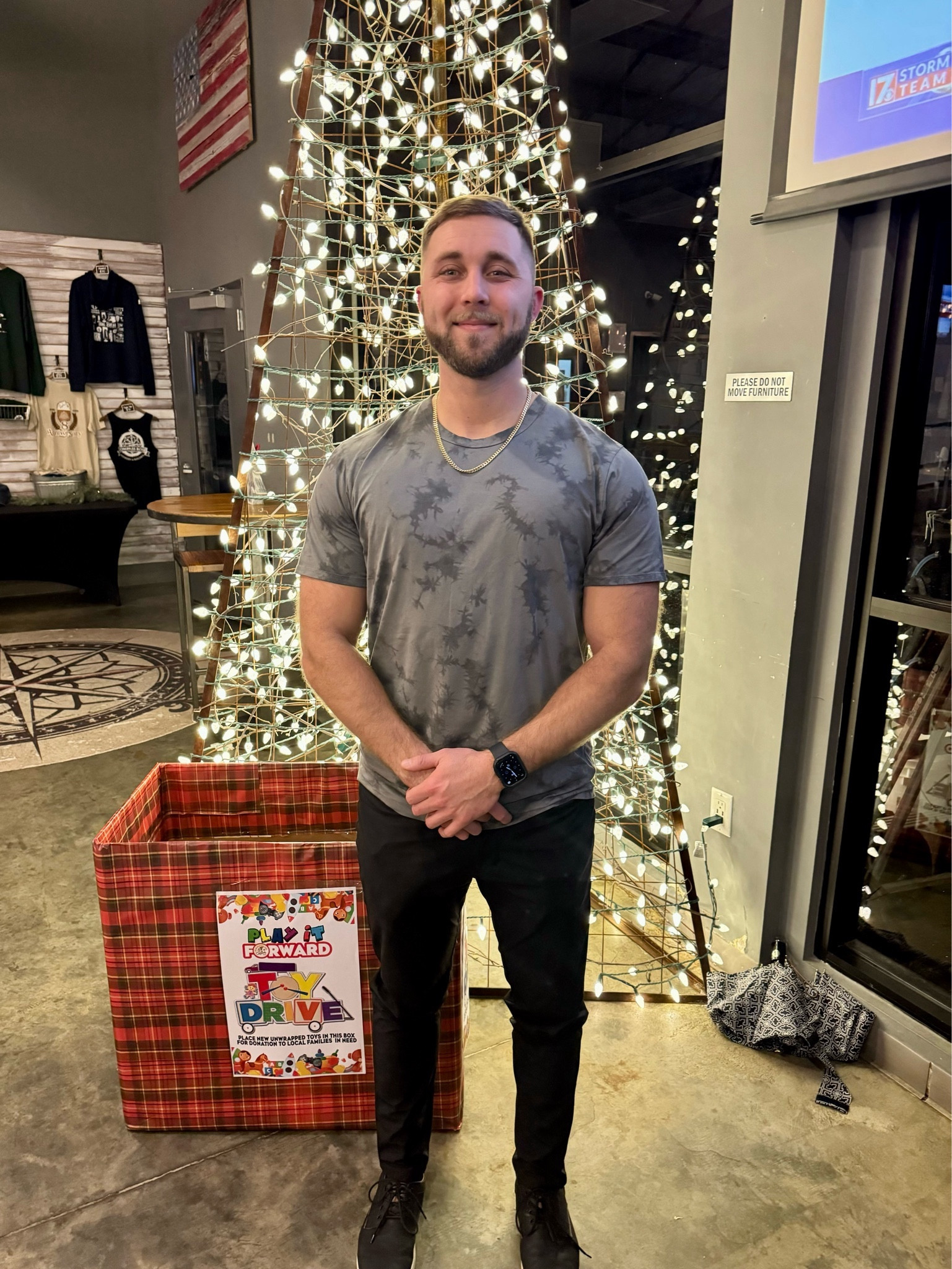 Men’s Date Night Outfit

#lululemon
#datenight

#LTKmens #LTKGiftGuide #LTKHoliday