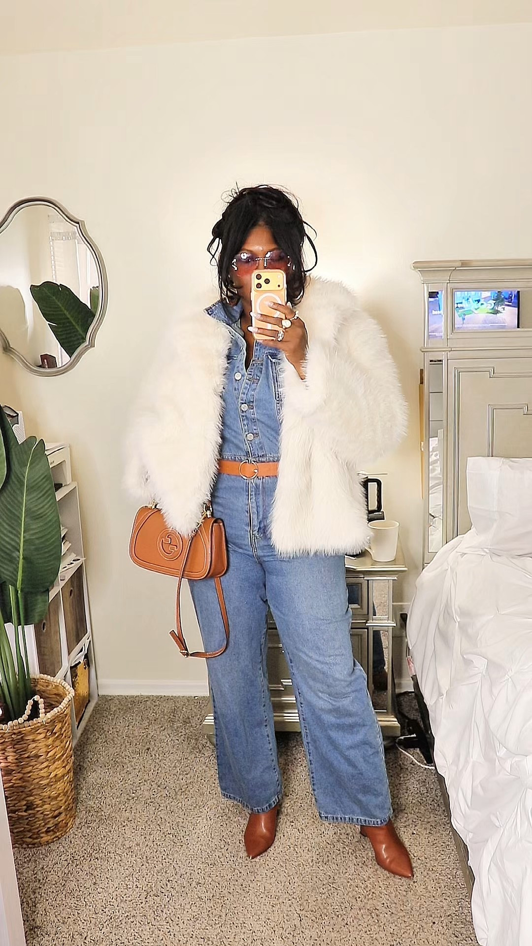 It may be cold outside but I’m bringing the heat… just love this faux fur coat 

#LTKgrwm #LTKMidsize #LTKFindsUnder100