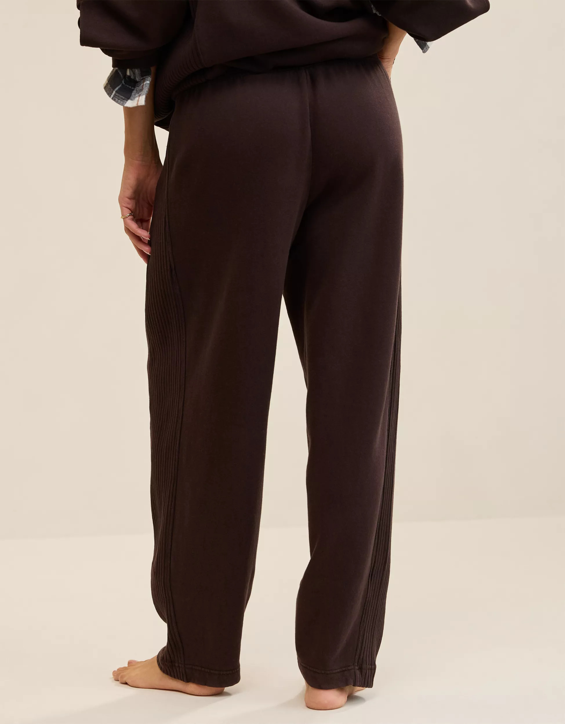 Aerie Oh Snap! Barrel Sweatpant | Aerie