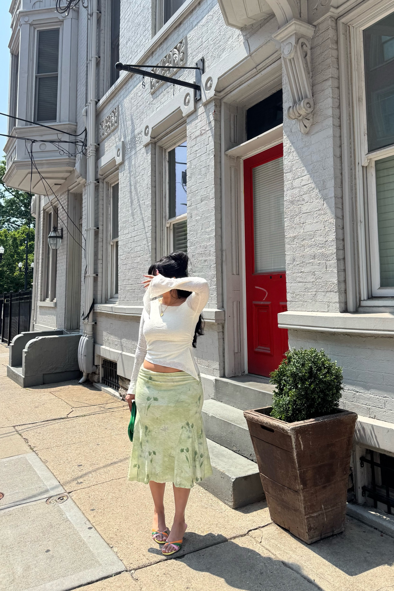 Walking the city ootd ❤︎