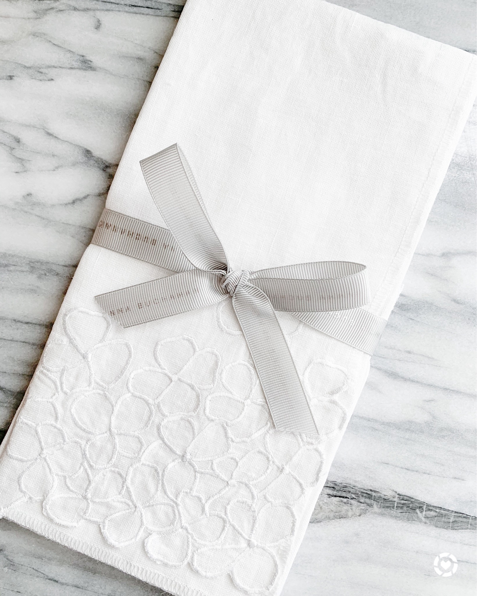 beautiful hydrangea dinner napkins 🤍

#LTKHome